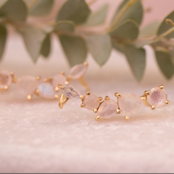 Moonstone ear climber earrings - Picture 2 of 7